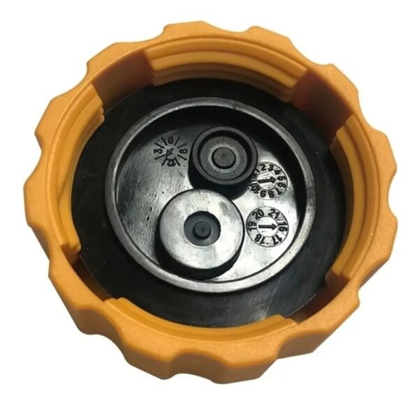 TAPA ENVASE DEPOSITO AVEO/OPTRA/CORSA GM